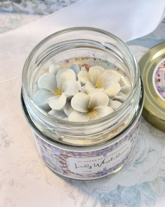 Vela "Lady Whistledown" Los Bridgerton